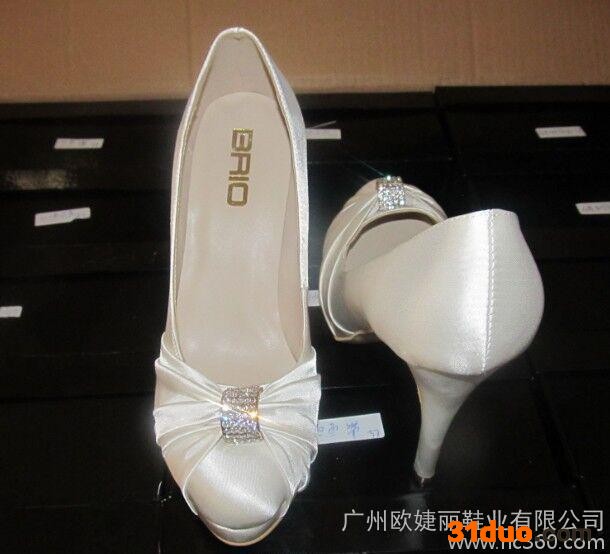 找女鞋加工厂的欢迎来图来样打版真皮高端大货服饰高跟鞋