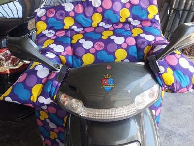 摩托服饰及护具