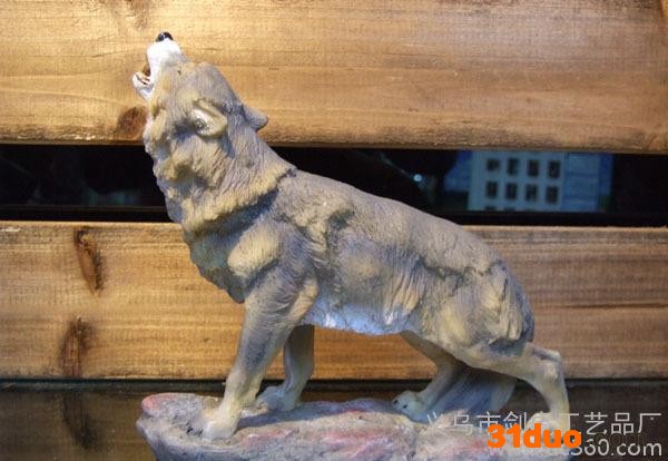 动物树脂工艺品,七匹狼服饰，家居摆设**