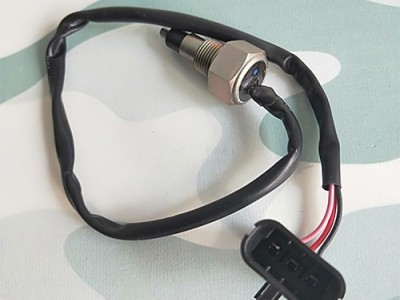 军哥汽配 原厂东风猛士EQ2050B军车越野车水位传感器总成3839C21-010