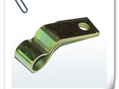 供应WN-S003汽配冲压件