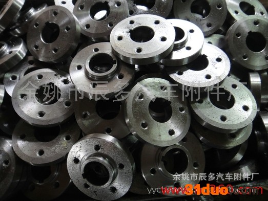 供应可按要求定制（余姚辰多汽配件厂）  汽车配件 皮带轮法兰