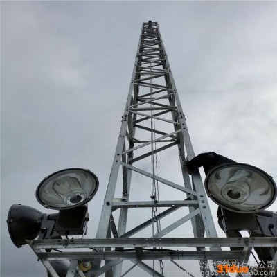 河北常通 投光灯塔定制 21.5米钢结构照明灯塔安装厂家