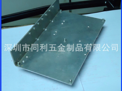 生产海盐五金电器冲压件 箱包五金冲压件 机箱机柜