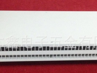 1u电源五金机箱外壳 精密钣金仪表机箱外壳