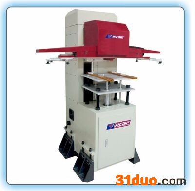 五金冲压机械手 平移式连线高速机械手 二次元冲压机械手 **