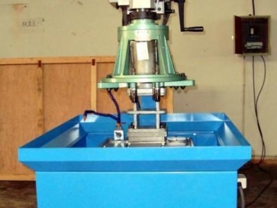 供应金叶机械4508多轴攻牙机五金冲压产品加工攻丝机