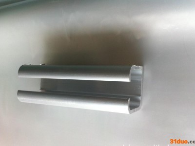 直销门窗五金配件铝材吊轨 镀锌双吊轨 滑轨