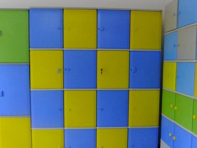 亚津五金塑胶更衣柜,防水更衣柜,高尔夫球场ABS柜