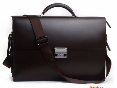 男士公文包提手坏了，拉链，包带坏了，带子断了，提手掉皮，掉色修复，密码锁，五金扣子坏了，更换五金扣件，换皮，磨损掉色修复