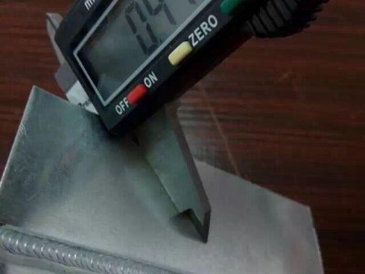 五金机械加工焊机 无飞溅 焊后免打磨