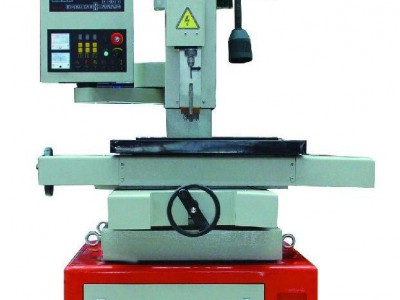 国峰小孔机  线切割机床