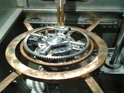 中频淬火设备数控淬火机床定制  郑州国韵   机床主轴淬火设备