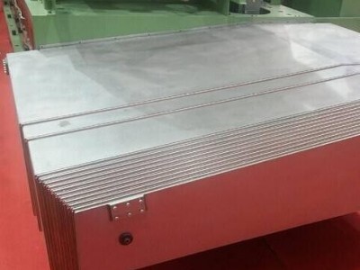 定做中特轧辊磨床防护罩 镗床防护罩 机床导轨拉罩 钢板防护罩厂家 导轨防护罩