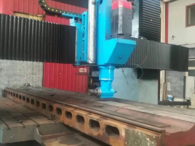 数控热熔钻床RZK3010 河北沧州热熔钻床 广东东莞大型铣床  数控龙门钻铣床承揽机械加工zxk3010 机床主轴