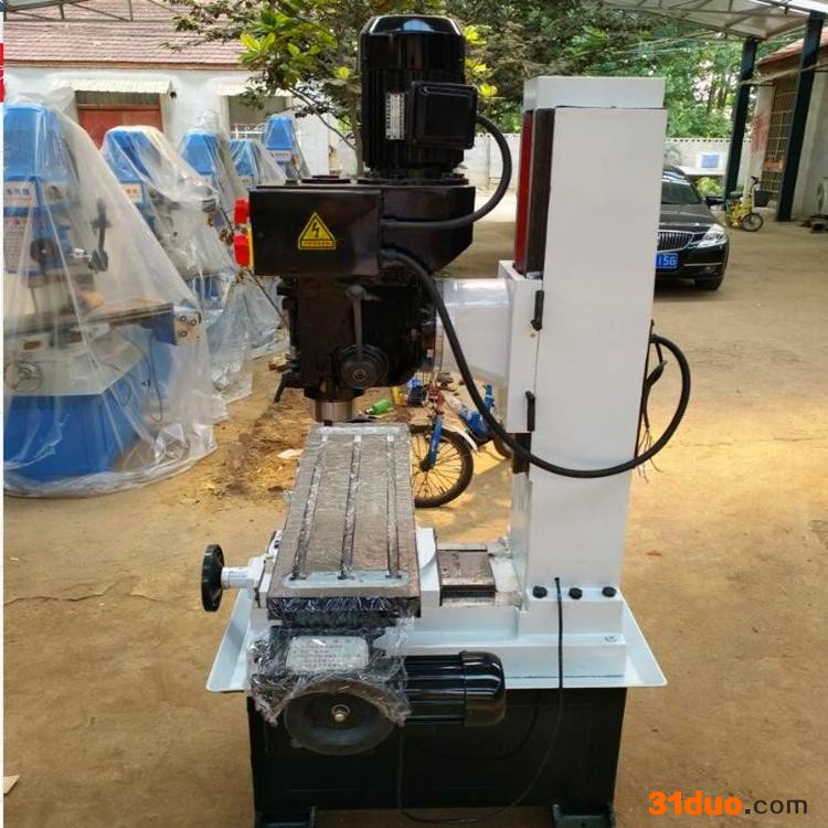 广纳机床     ZX50C钻铣床    齿轮传动   质保36个月