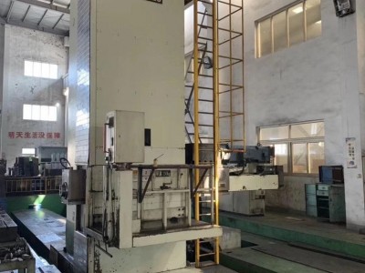 转让二手昆机机床厂200数控落地铣镗床TJK6920A在位机