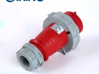 启星科技QX300 32A/5P工业防水插头插座