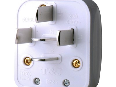 现货天基25A三相五孔工业插头插座 通用16A三相五孔工业插头