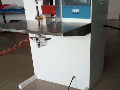 中频智能逆变点焊机