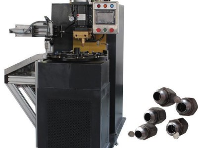 中频六工位自动焊机