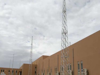 避雷塔_45米GFL三角避雷塔_辉腾钢结构_避雷保护装置