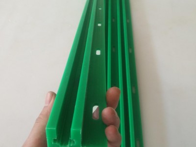 高分子聚乙烯链条导轨 食品机械链条导轨 输送机链条导轨