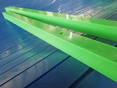 东兴 塑料链条导轨 聚乙烯凸字型链条导轨 链条导轨加工