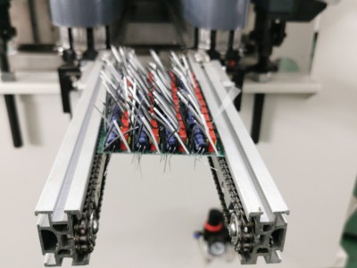 鑫东XD-200MC-LF 长脚波峰焊 元件脚长不再担心人工浸焊 长脚波峰焊机 不掉板不卡板不连锡不漏焊的波峰焊