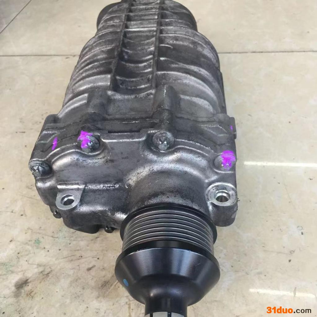 奔驰 274 271 机械增压 C200机械增压 汽车机械增压器