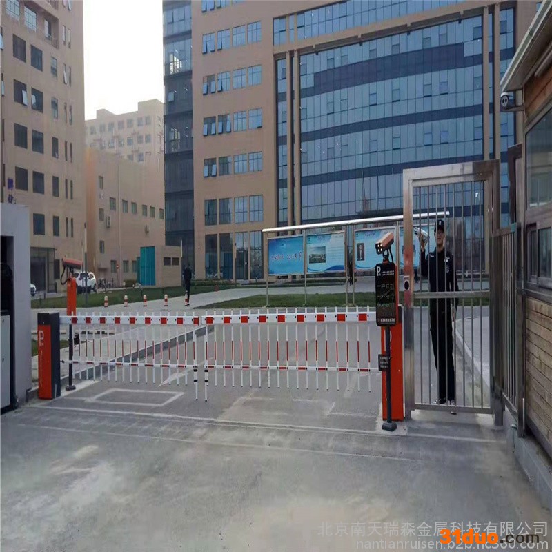 南天瑞森RS112 智能停车场系统厂家 供应 停车智能管理系统 车库收费系统 智能车牌识别停车场系统