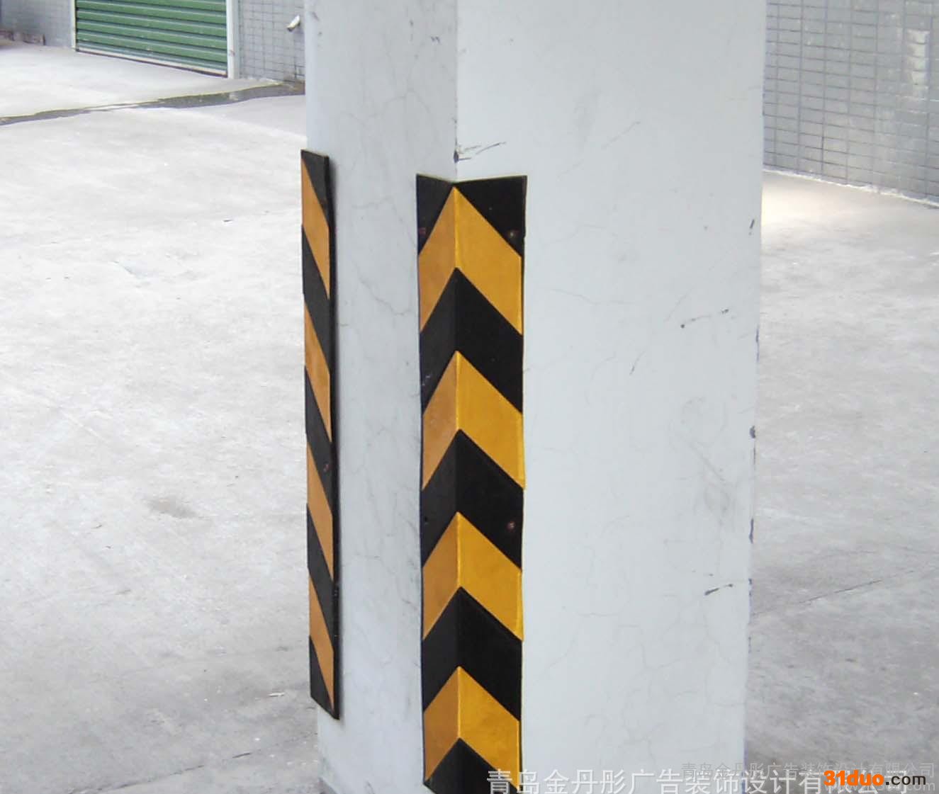 【防撞条】开发区 黄岛 医院 学校 地下车库 小区护墙角 防