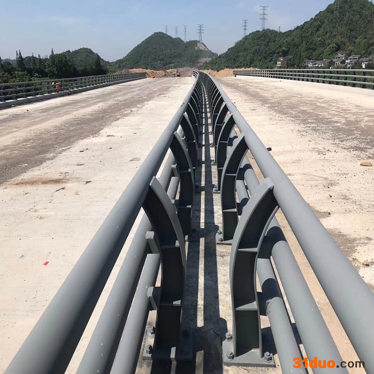 荣信 防撞护栏立柱 防撞护栏 金属防撞护栏 燃气管道防撞护栏 长期现货