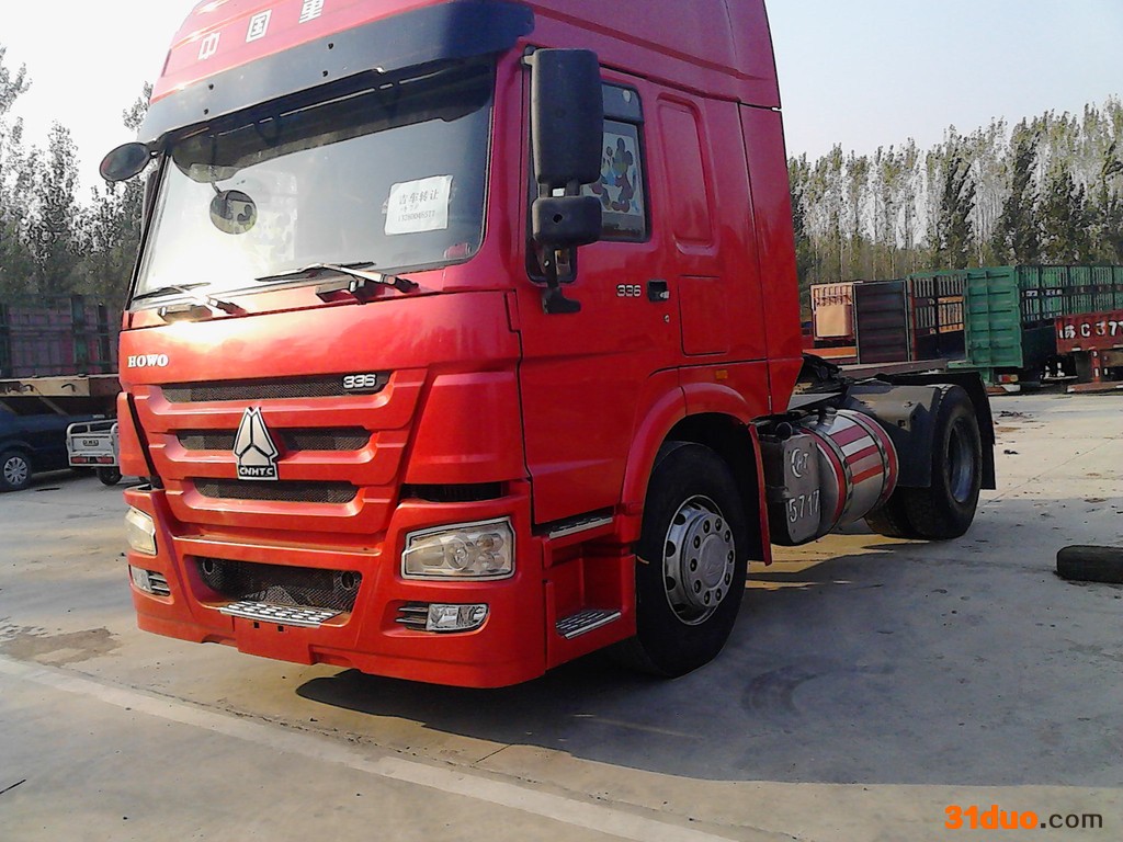 供应中国重汽 豪沃梁山二手车豪沃双驱牵引车