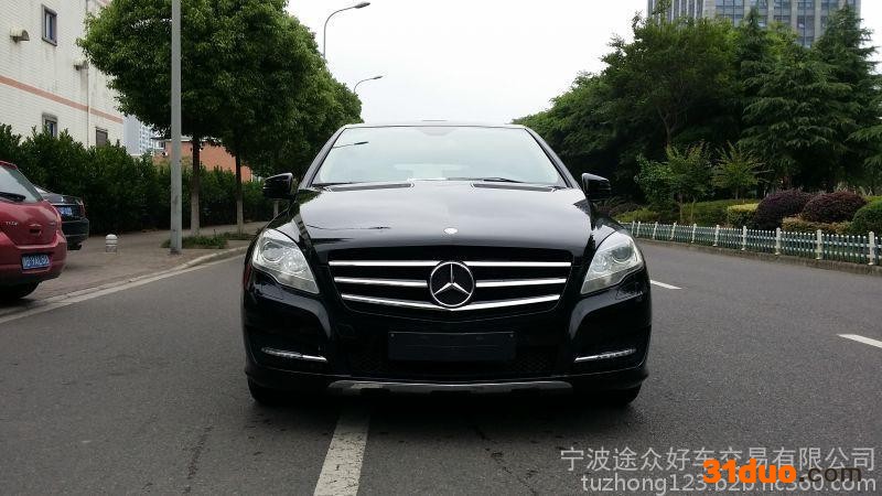 途众好车奔驰R300 黑色二手车