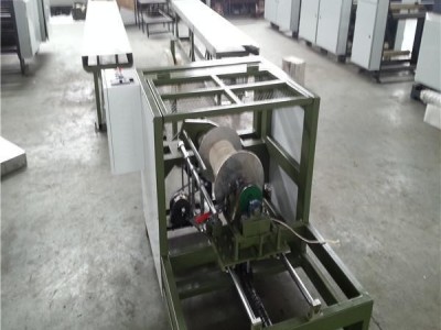 供应手挽纸绳加工机械.纸贷提手机,纸绳打绳机