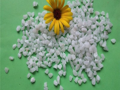 温州石英砂滤料实业电话  新泰净水