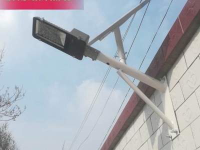 路辉照明路灯厂家 平邑道路灯厂家批发