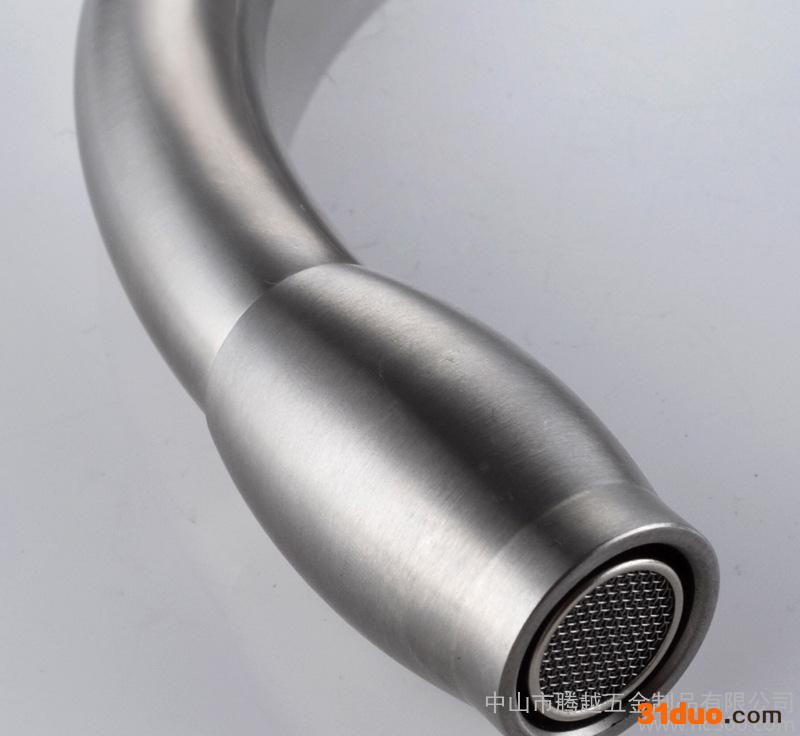 304不锈钢厨房冷热混水龙头 可旋转扳手式水龙头 贴牌