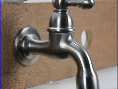 肇庆市钢王金属制品有限公司，铸造厂批发304不锈钢水龙头 洗衣机水龙头 厨房龙头