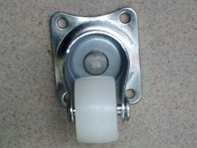 厂家销售1.2寸白PP家具万向脚轮 白PP家具万向脚轮 万向脚轮