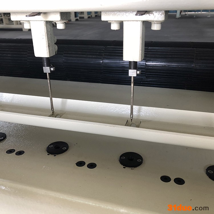 运输保温性能稳定 皮革棉门帘缝纫机 飞虹 **价廉