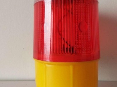 文成插式  、三角式 太阳能灯、障碍灯、警示灯