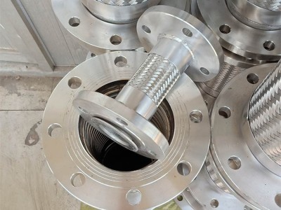 【金属软管】_河北隆泽气体灭火用金属软管大口径纺织金属软管型号_选型_标准