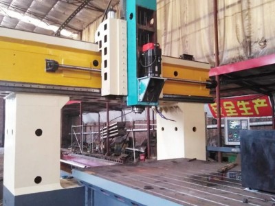 供应沧州机床厂家XTM2860 大型铣镗磨床 沧州李焕林价格低的性价比高的 数控龙门铣镗床