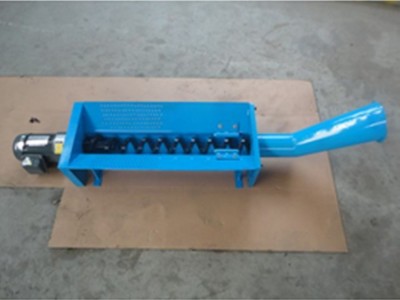 沧州宏泰定制机床排屑机