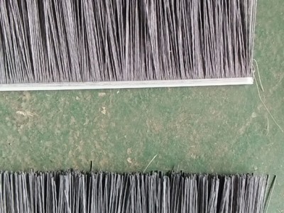 定做清理养护机械五金机柜工业毛刷 防尘密封加长型毛刷