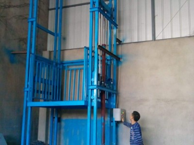 俊毅 导轨式升降平台 单跨导轨式升降平台 单缸导轨式升降平台 导轨式升降货梯