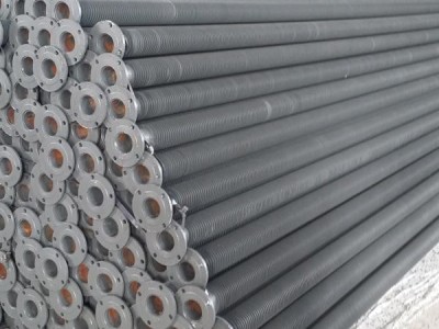 厂家大量供应翅片管暖气片/高频焊散热器/冀州鑫程祥质量可靠