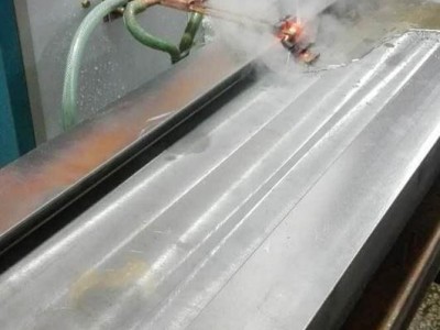 淬火导轨  机床导轨淬火设备 超音频机床导轨淬火设备